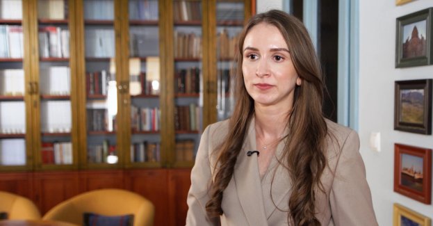 Mimo że Chiny nie są formalnym sojusznikiem Rosji, współpraca obu państw od początku pełnoskalowej wojny w Ukrainie wyraźnie się zacieśniła. Ośrodek Studiów Wschodnich wskazuje, że Pekin jest dziś najważniejszym partnerem gospodarczym Rosji, głównym dostawcą technologii i komponentów dla przemysłu oraz produktów podwójnego zastosowania. Zdaniem analityków bez wsparcia Pekinu Rosji byłoby znacznie trudniej utrzymywać potencjał gospodarczy i wojskowy.