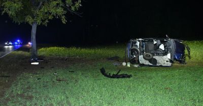Pięć osób rannych po uderzeniu auta w drzewo